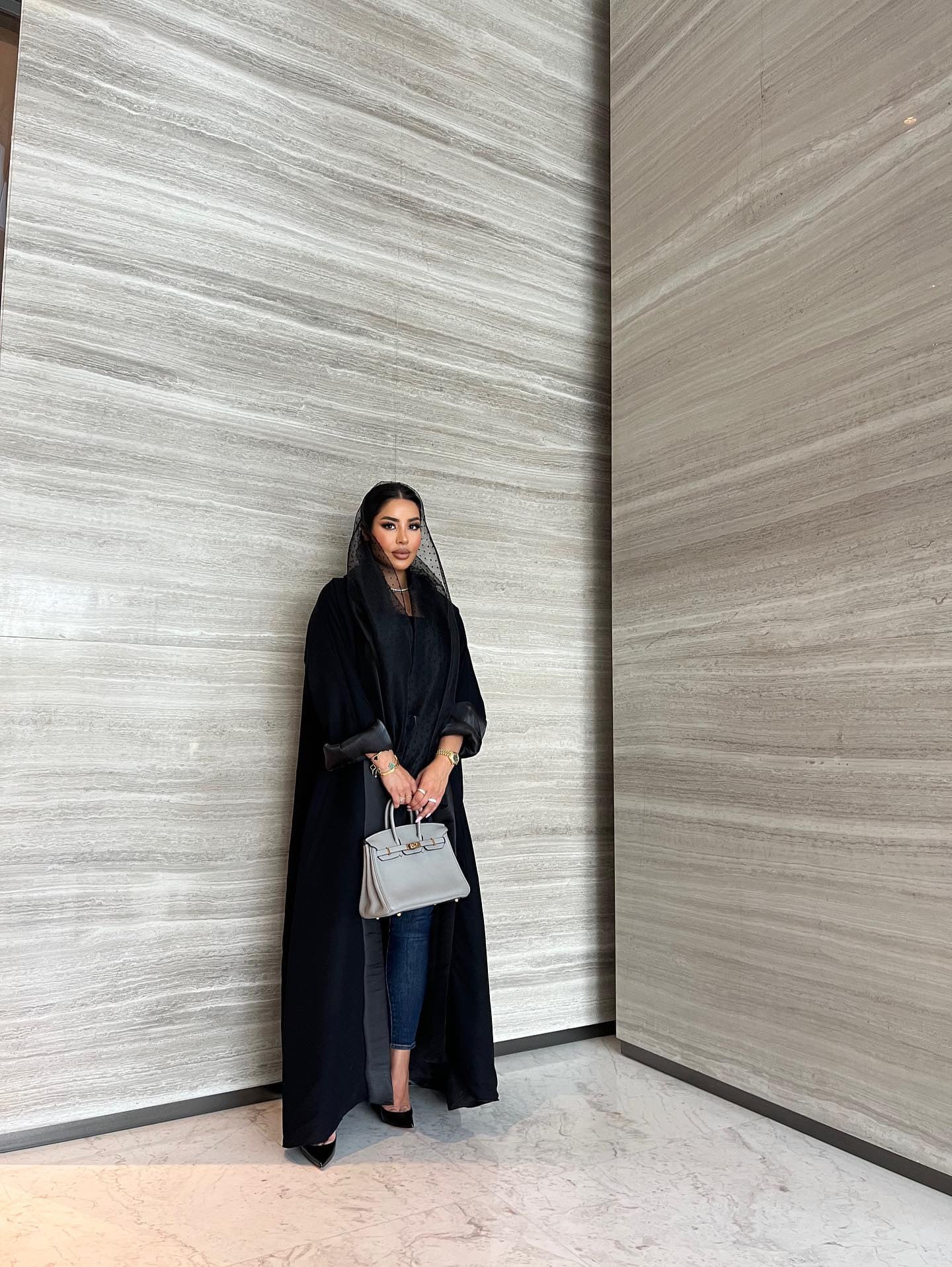 Black Abaya
