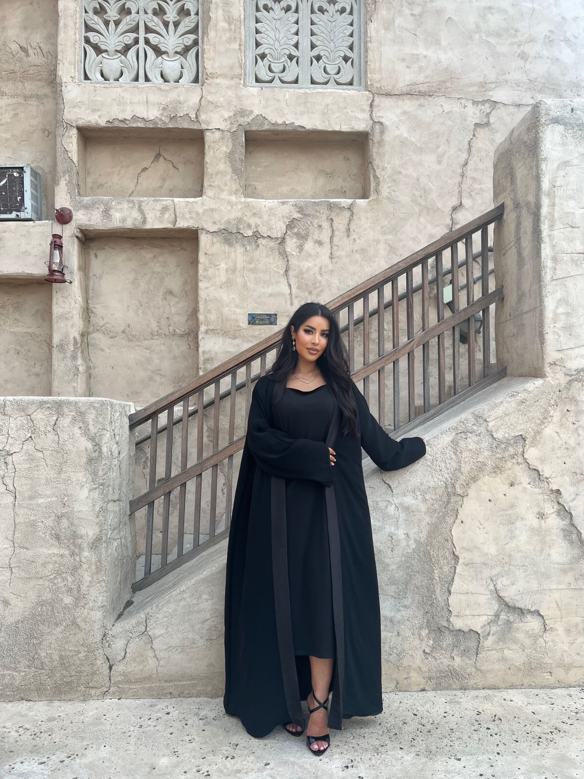 Black Abaya